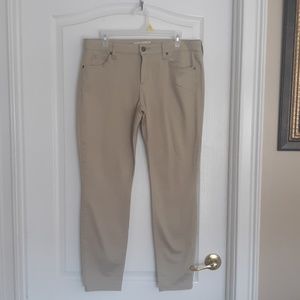 Woman Jean's for Casual Wear!